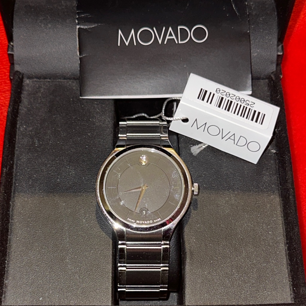 Movado Mens Stainless Steel Watch  Silver Dial With Date On The 6 Position